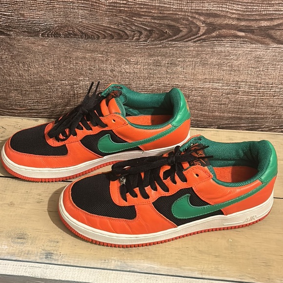 Nikes Air Force 1 “Carnival”-  Sz-11-Released “03”-Excellent condition for age - Picture 4 of 10